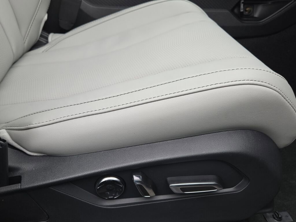 New 2026 Acura MDX SH-AWD w/ Technology Package image 11