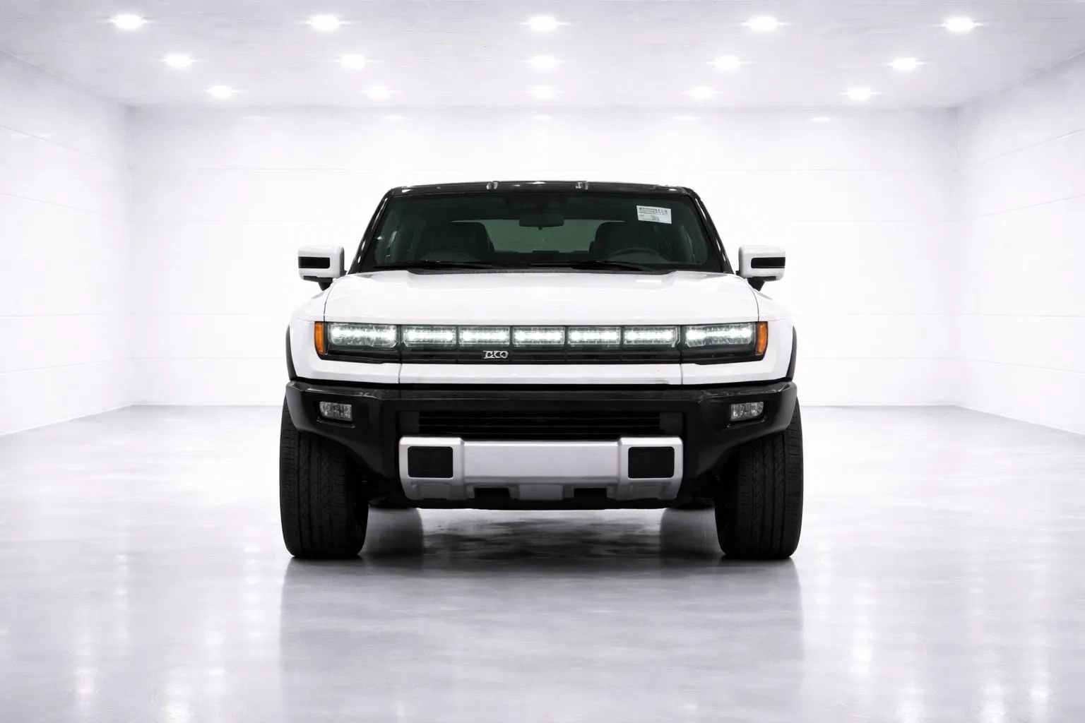 Used 2025 GMC Hummer EV 3X AWD/4WD image 8