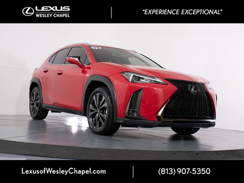 Used 2019 Lexus UX 200 F Sport w/ F Sport Premium Package FWD video 1