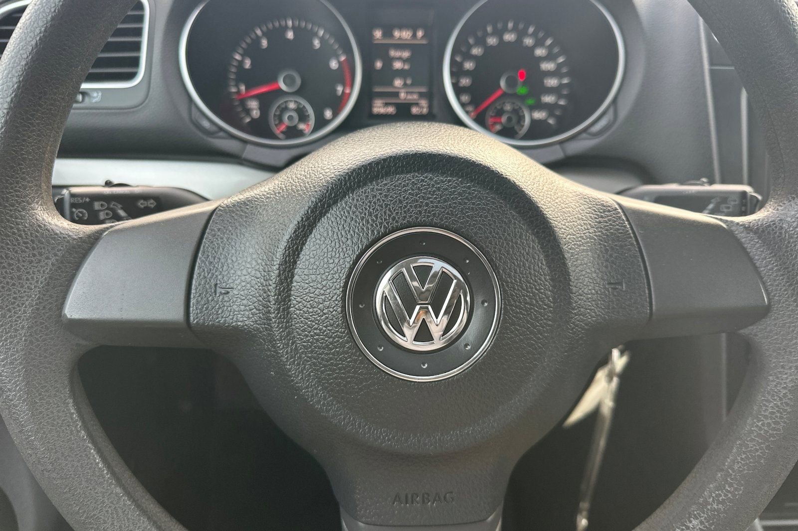 Used 2012 Volkswagen Golf 4-Door image 19