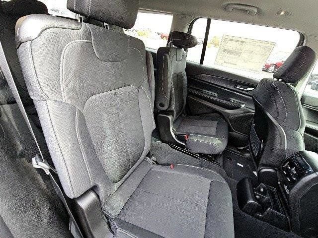 New 2024 Jeep Grand Cherokee L Laredo AWD/4WD image 15