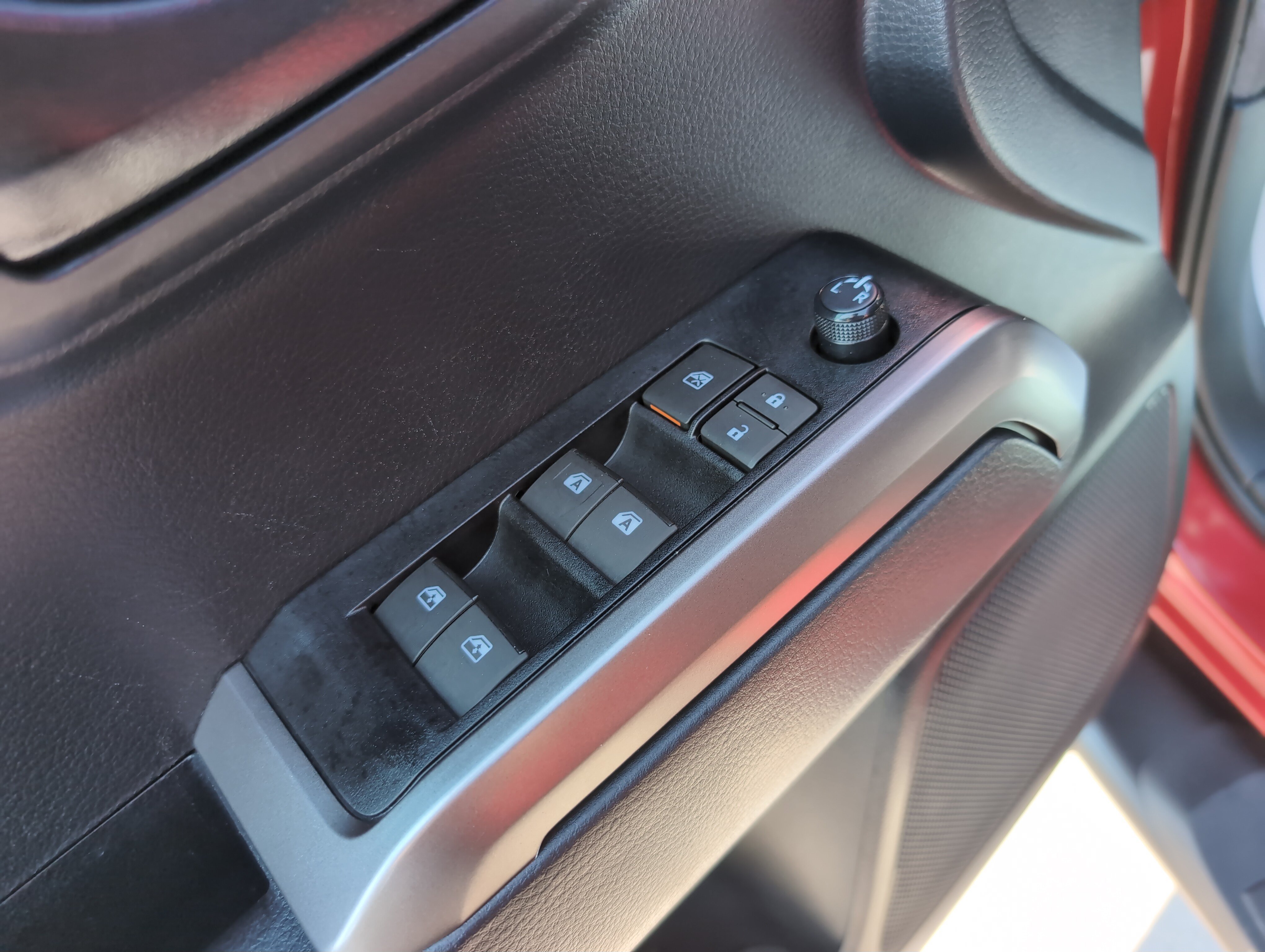 Certified 2023 Toyota Tacoma SR5 AWD/4WD image 15