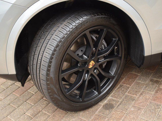 Used 2021 Porsche Cayenne AWD/4WD image 50