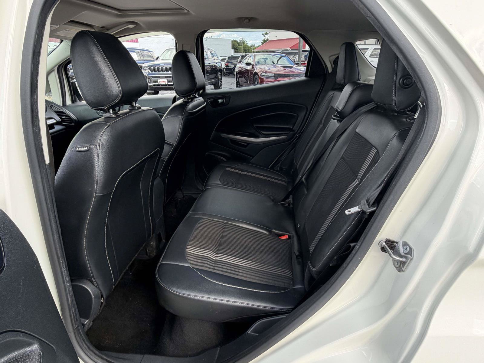Used 2020 Ford EcoSport SES w/ SES Black Appearance Package AWD/4WD image 29