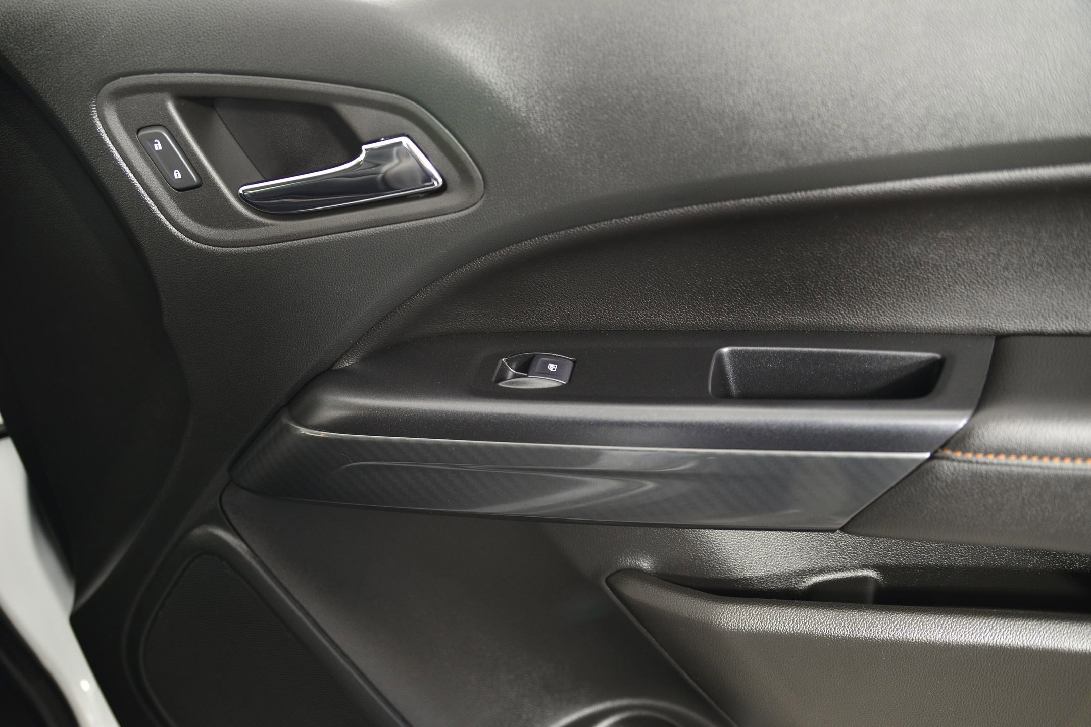 Used 2022 GMC Canyon AT4 w/ Trailering Package image 9