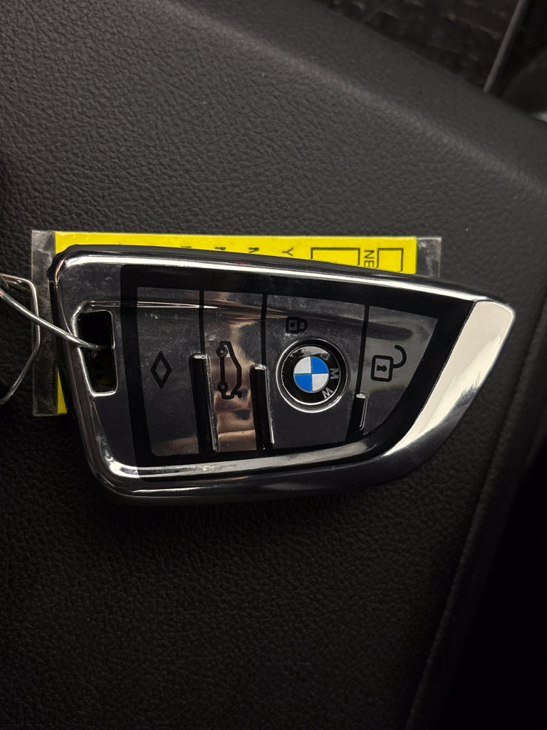 Used 2024 BMW 330i Sedan w/ M Sport Package RWD image 33