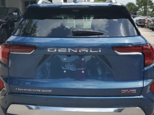 Certified 2026 GMC Terrain Denali AWD/4WD image 13