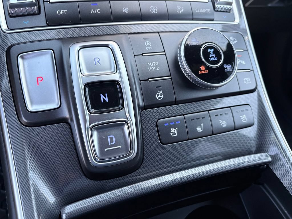 Used 2021 Hyundai Santa Fe Calligraphy AWD/4WD image 18