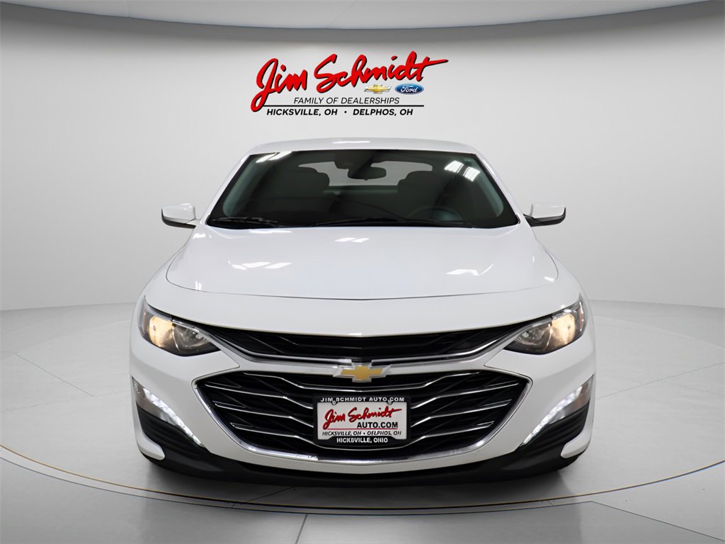 Used 2023 Chevrolet Malibu LT image 3
