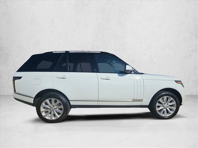 Used 2017 Land Rover Range Rover HSE AWD/4WD image 4