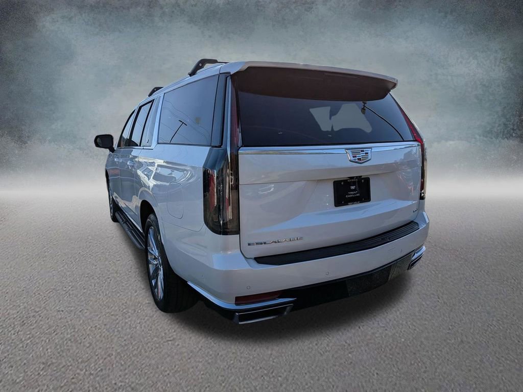 Used 2023 Cadillac Escalade ESV Premium Luxury w/ Performance Package image 3