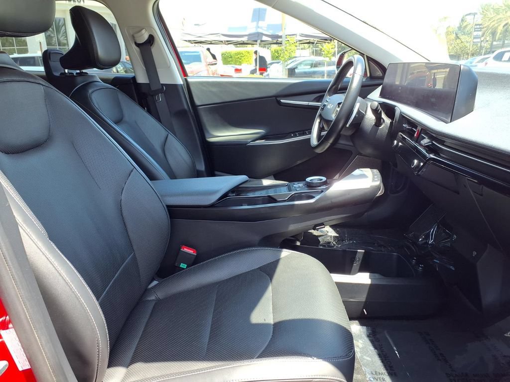 Certified 2023 Kia EV6 Wind w/ Wind Technology Package RWD image 7