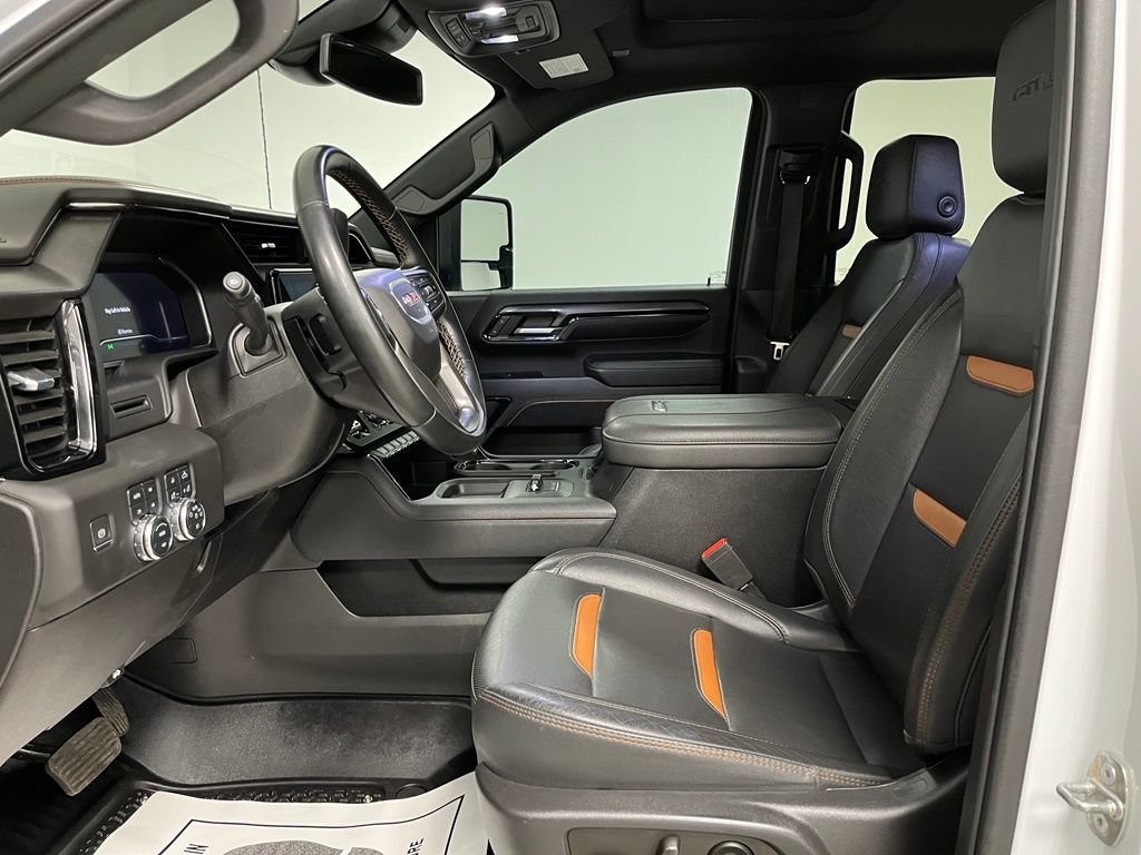Used 2024 GMC Sierra 2500 AT4 w/ AT4 Preferred Package AWD/4WD image 21