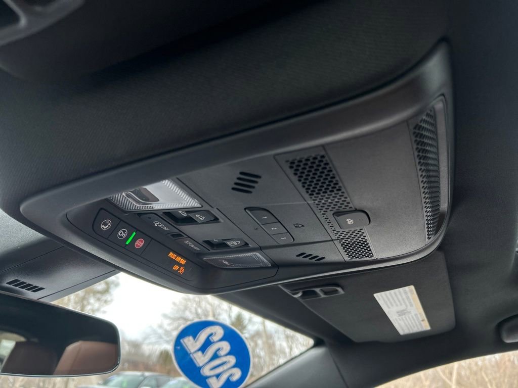 Certified 2022 Cadillac XT5 Sportv image 36