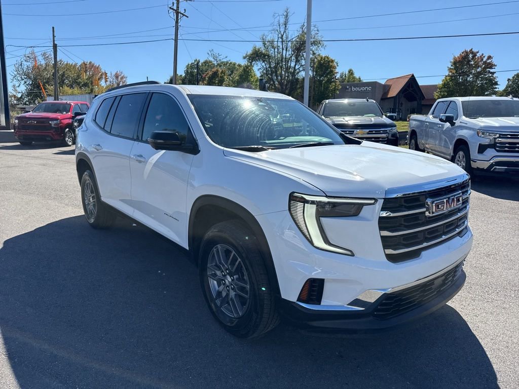 Used 2025 GMC Acadia Elevation FWD image 7