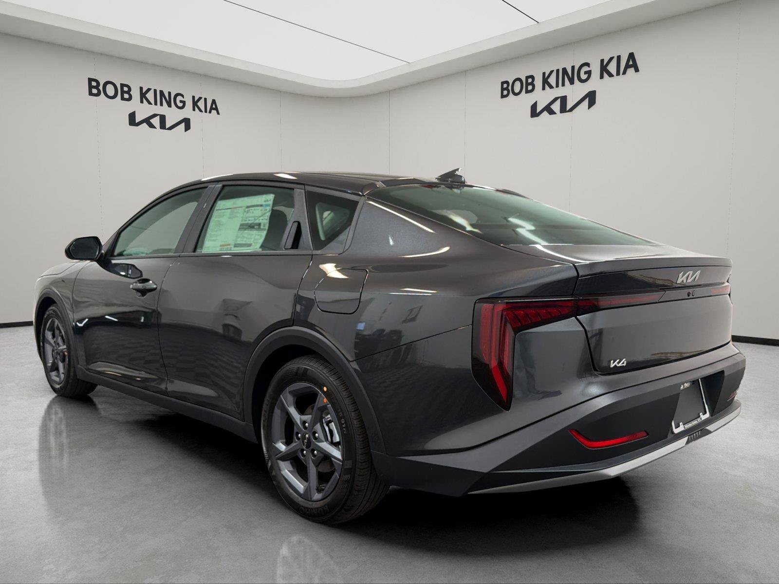 New 2026 Kia K4 FWD image 3