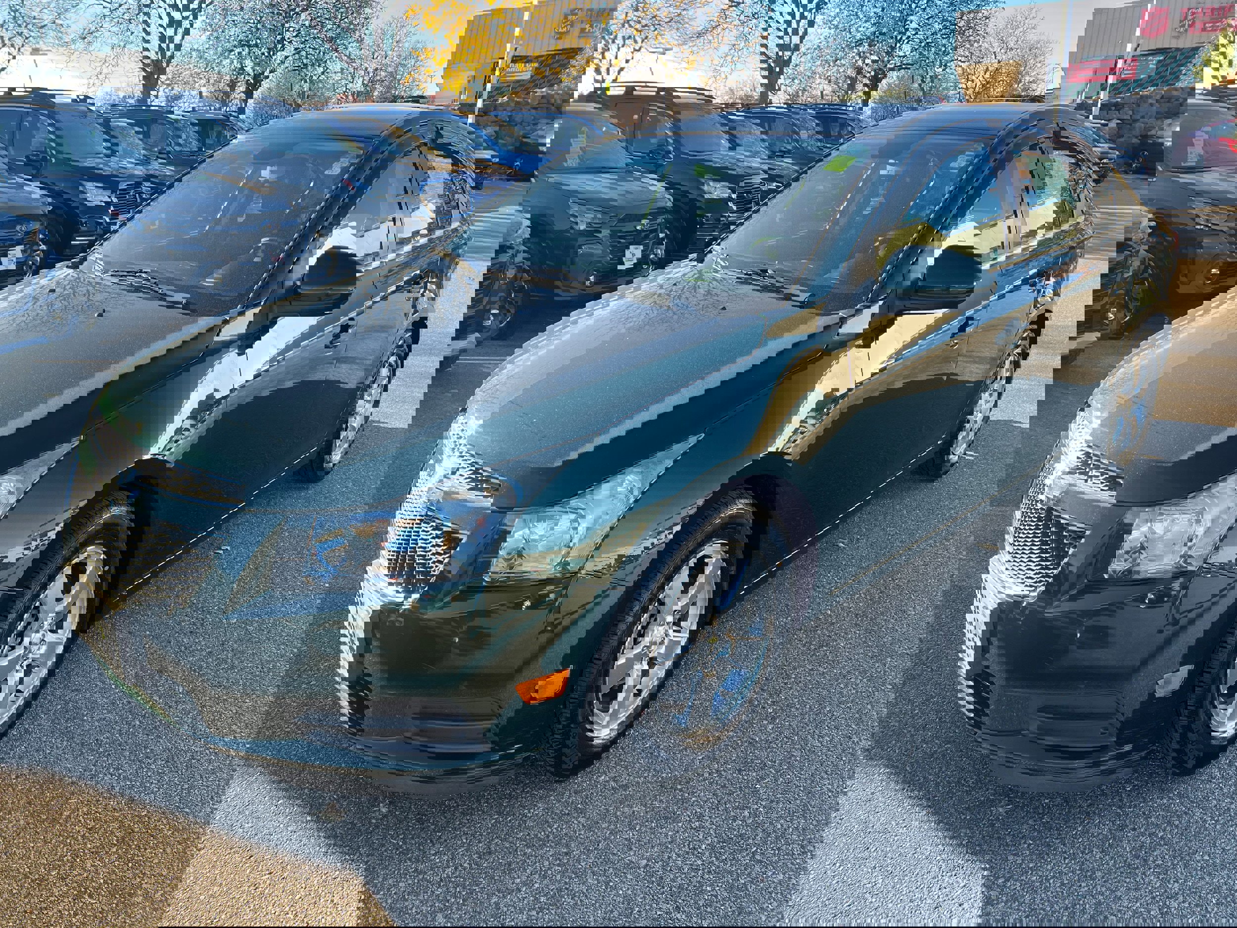 Used 2014 Chevrolet Cruze LT image 3