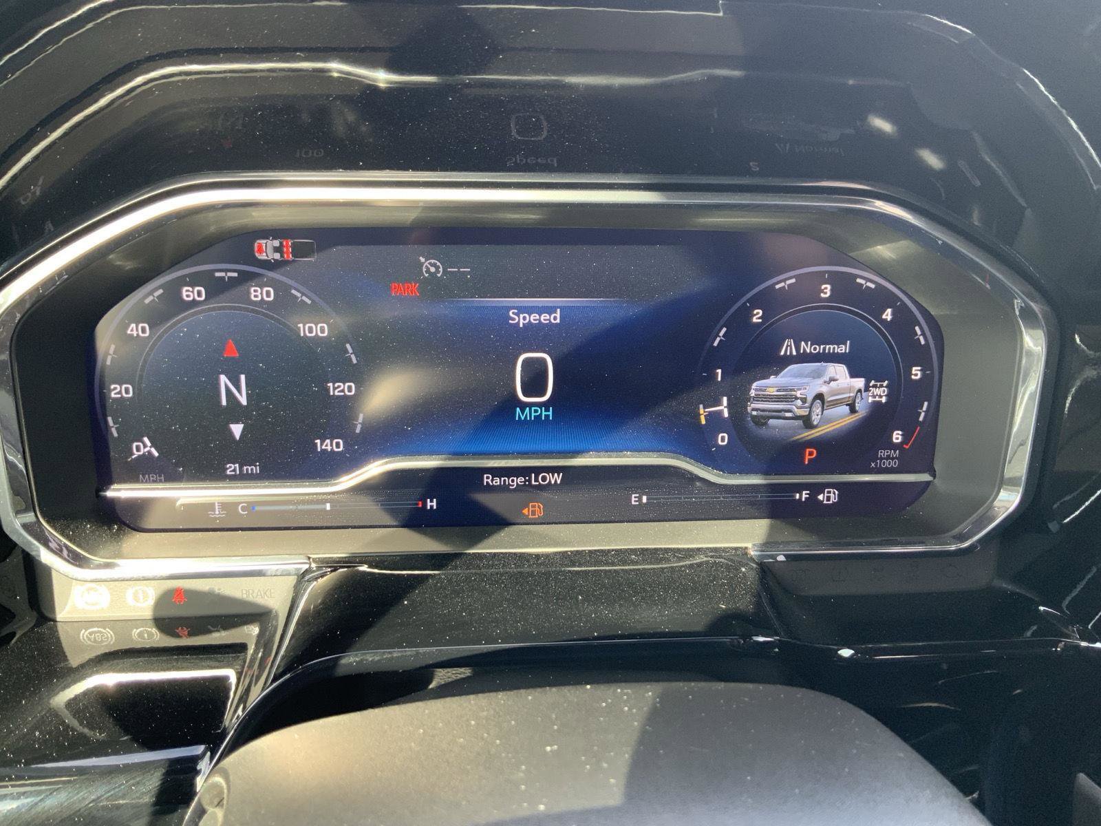 New 2025 Chevrolet Silverado 1500 RST image 34