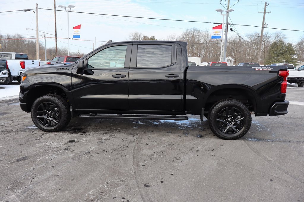 New 2026 Chevrolet Silverado 1500 Custom Trail Boss w/ LPO, Dark Essentials Package image 18