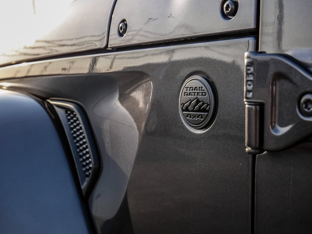 Used 2022 Jeep Gladiator Sport AWD/4WD image 31