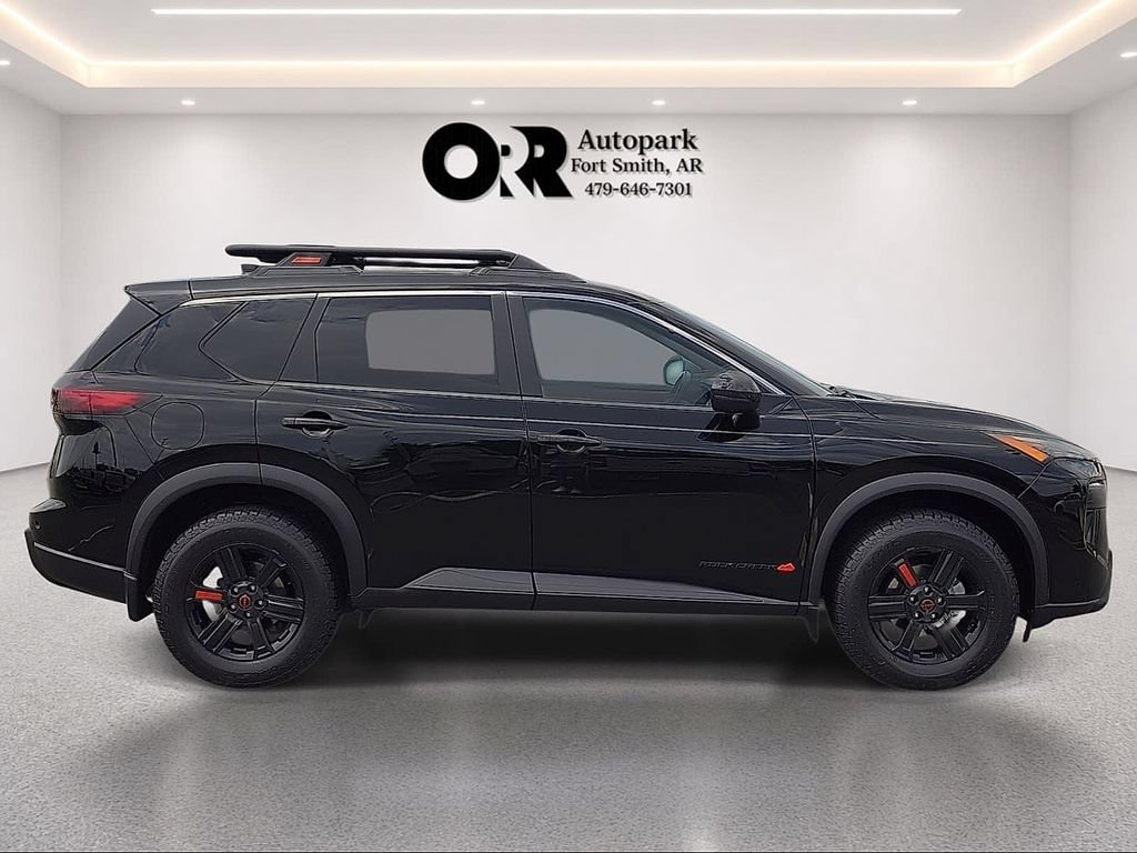Used 2025 Nissan Rogue SV w/ Rock Creek Premium Package AWD/4WD image 6