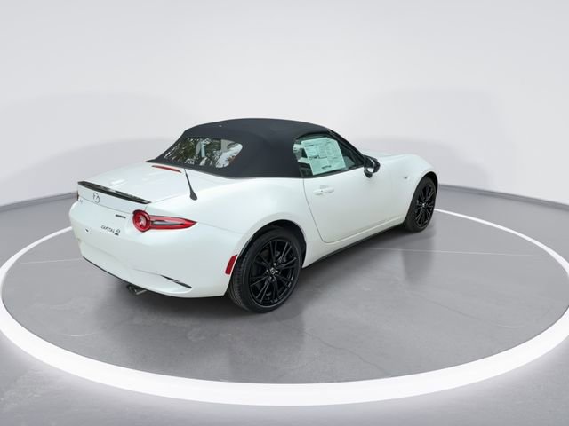 New 2026 MAZDA MX-5 Miata Club w/ Interior Package RWD image 8