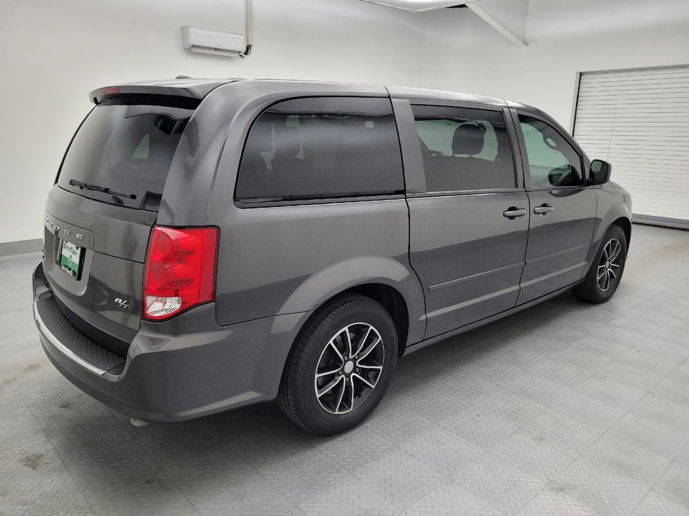 Used 2016 Dodge Grand Caravan R/T w/ Driver Convenience Group FWD image 10