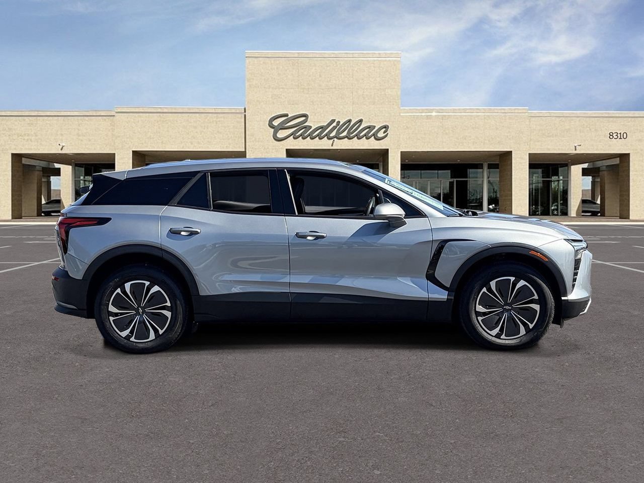 Used 2024 Chevrolet Blazer EV LT AWD/4WD image 4
