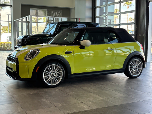 Used 2024 MINI Cooper S FWD image 11