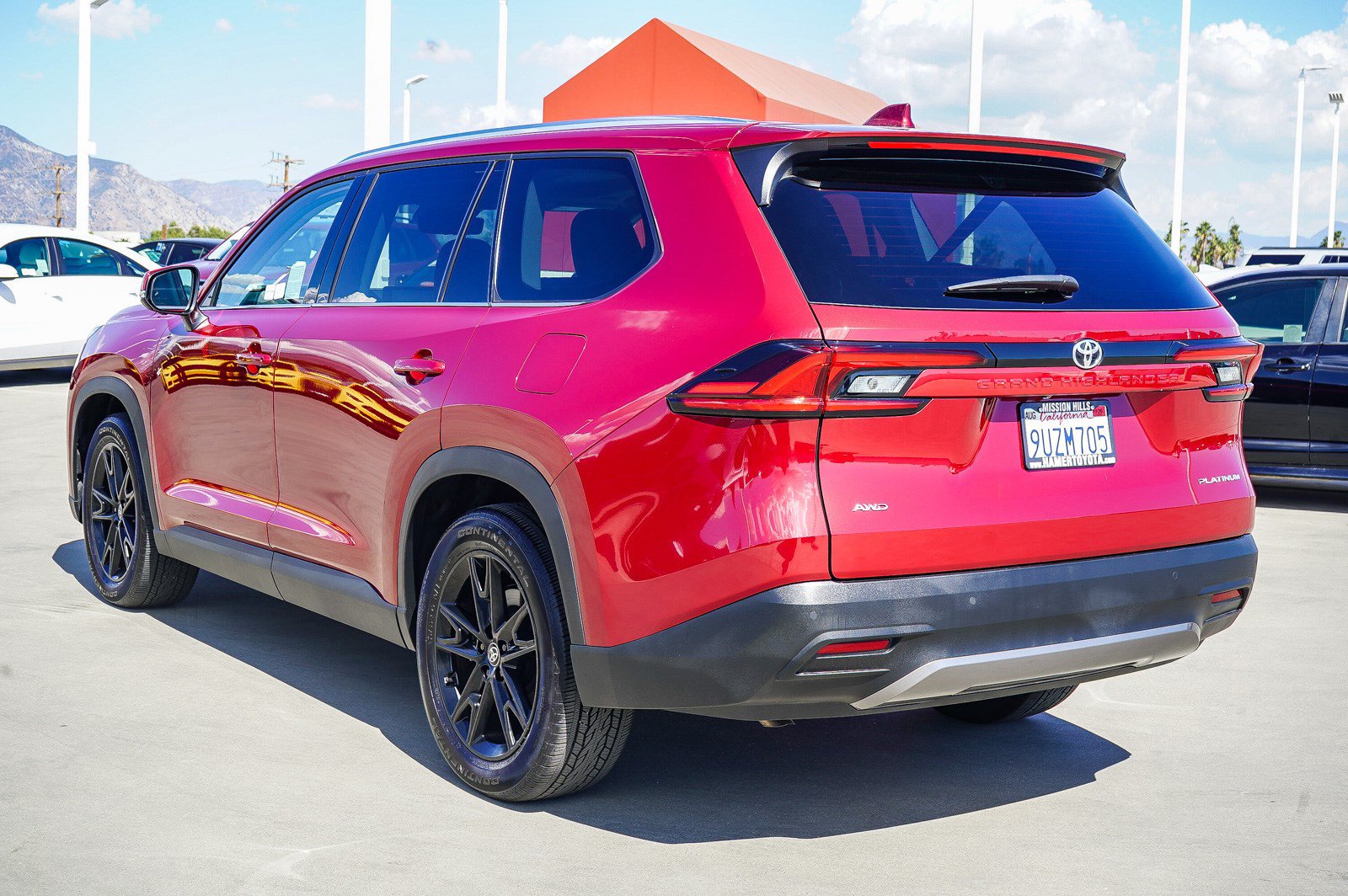 Certified 2025 Toyota Grand Highlander AWD image 5