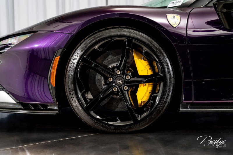 Used 2025 Ferrari SF90 Spider image 19