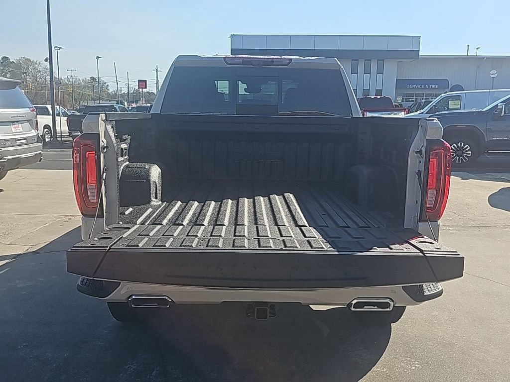 New 2026 GMC Sierra 1500 AT4 w/ Technology Package image 6