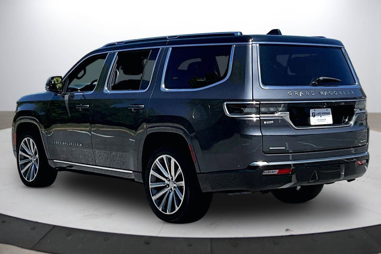 Used 2022 Jeep Grand Wagoneer Series II AWD/4WD image 7