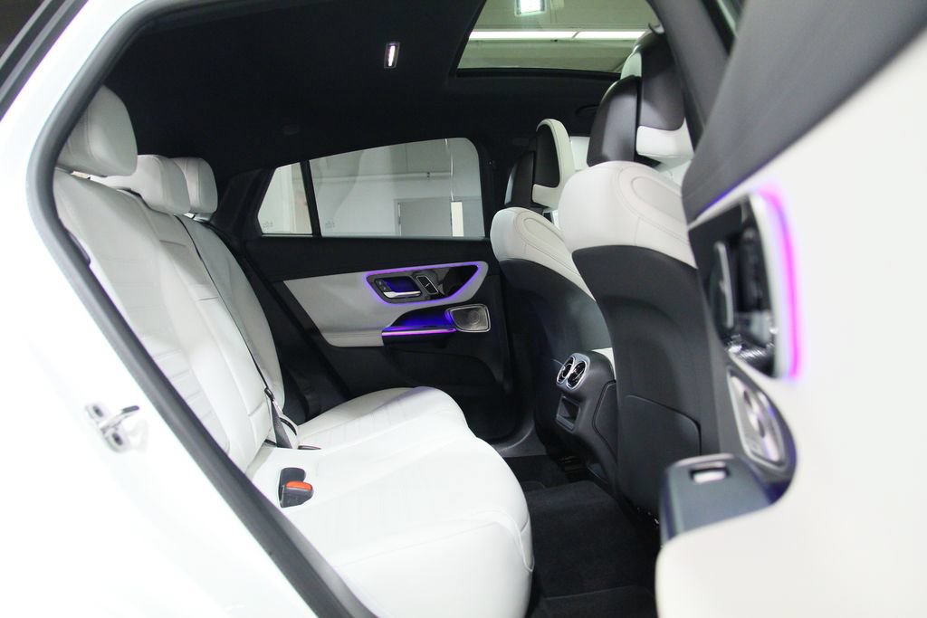 Certified 2026 Mercedes-Benz GLC 300 4MATIC image 25