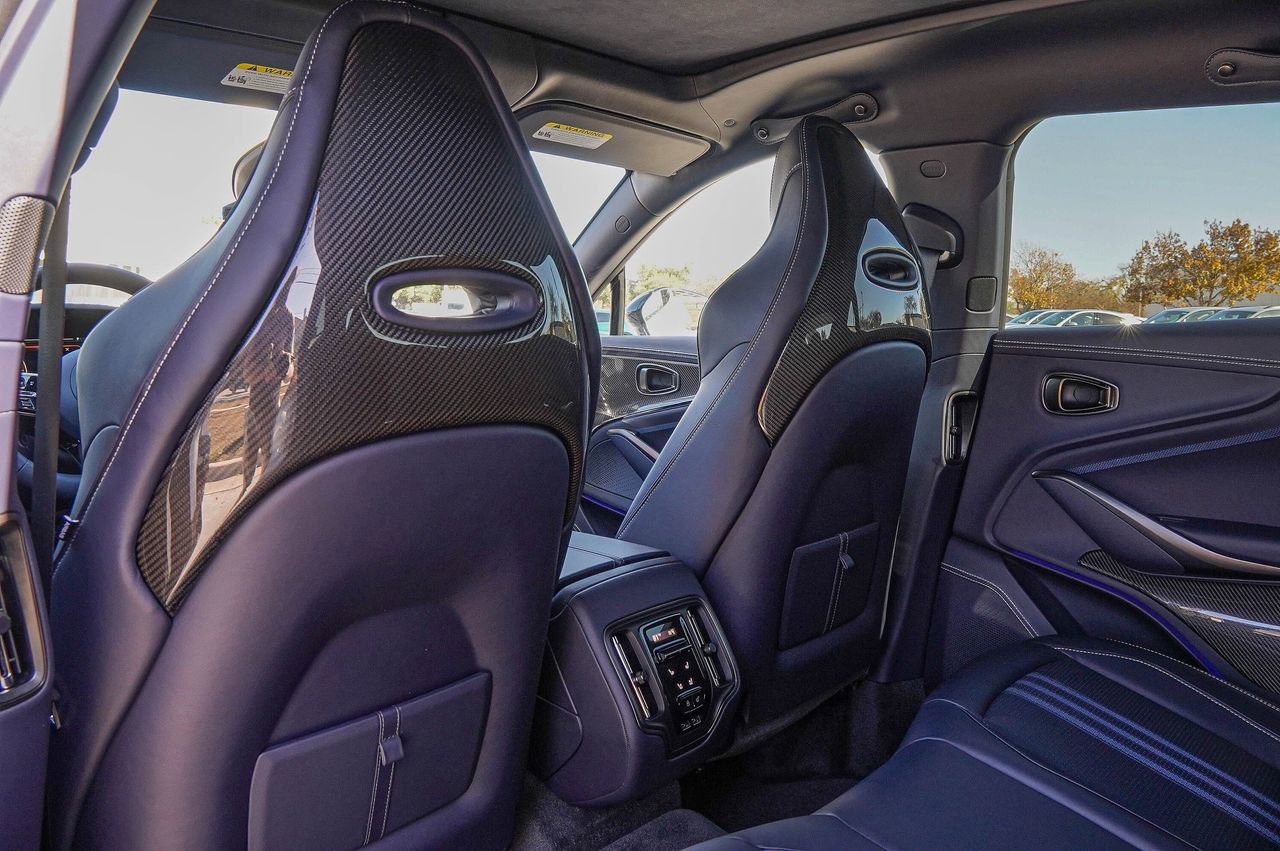 New 2026 Aston Martin DBX 707 image 33