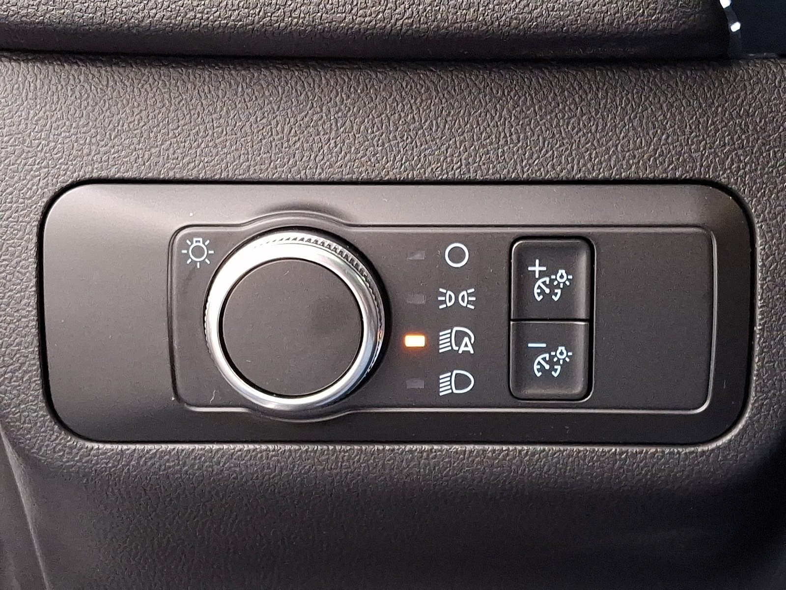 Certified 2022 Ford Escape SE AWD/4WD image 28