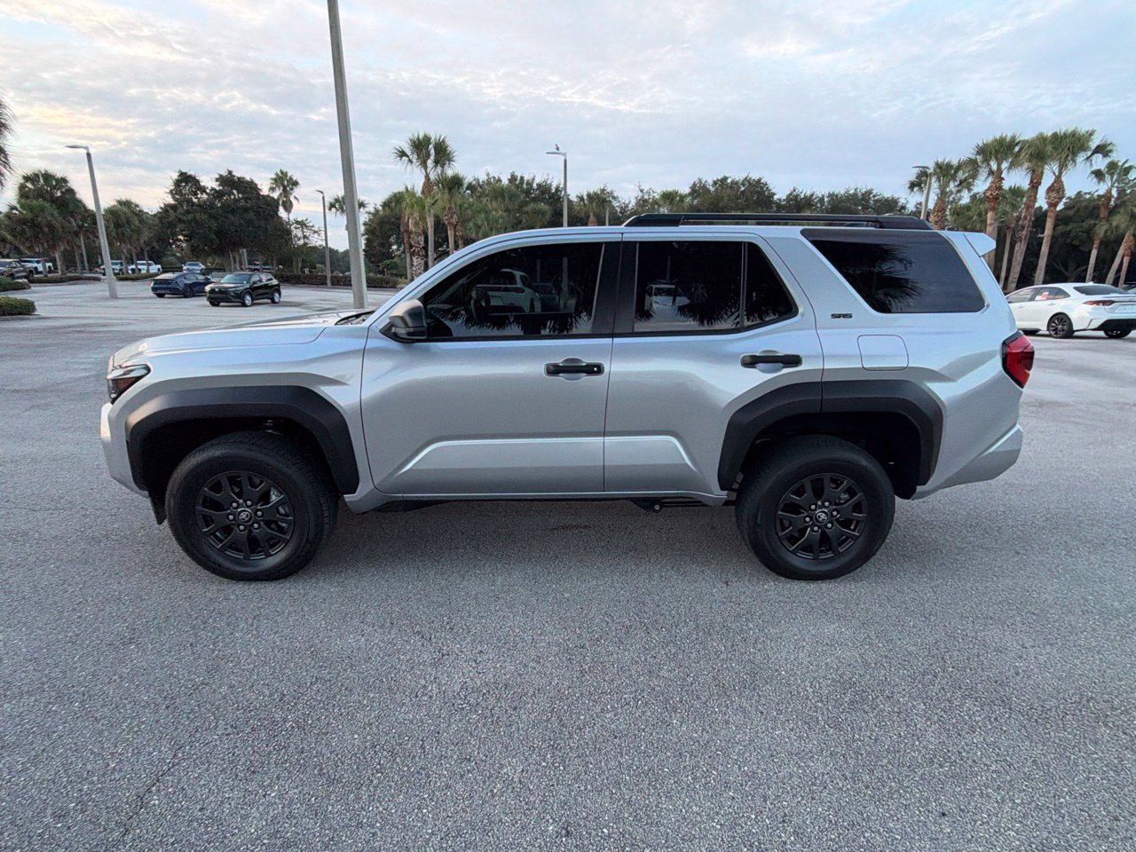 Used 2026 Toyota 4Runner SR5 AWD/4WD image 2