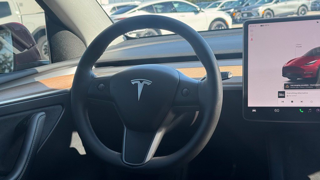 Used 2023 Tesla Model Y Long Range AWD/4WD image 15