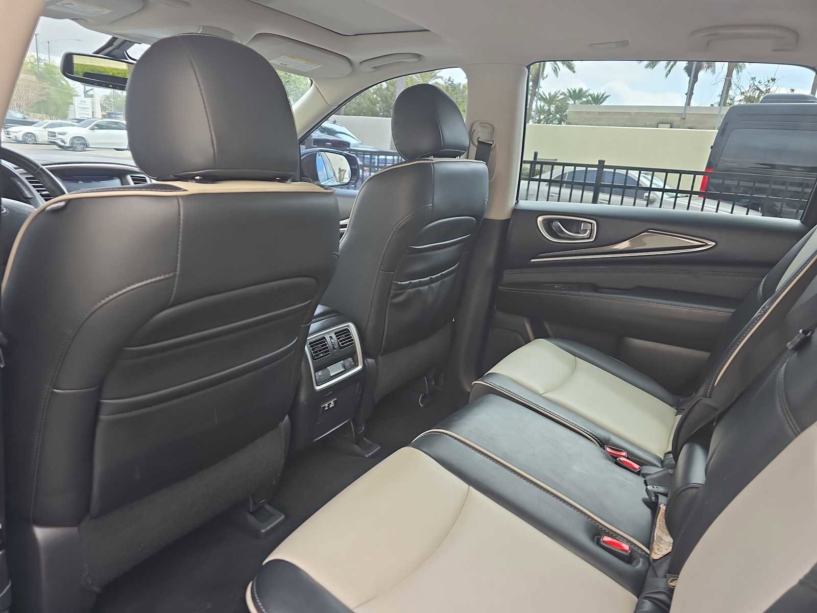 Used 2020 INFINITI QX60 Signature Edition image 11