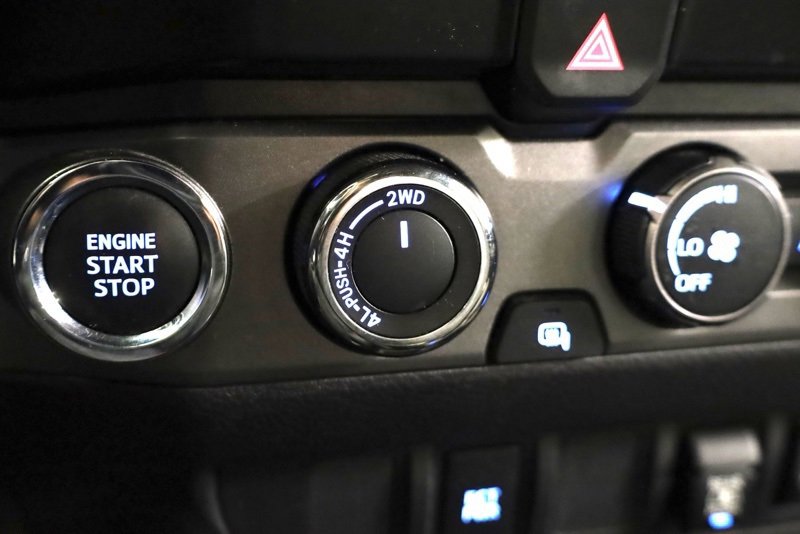 Used 2019 Toyota Tacoma TRD Off-Road w/ Four Season Floor Mat Package image 20