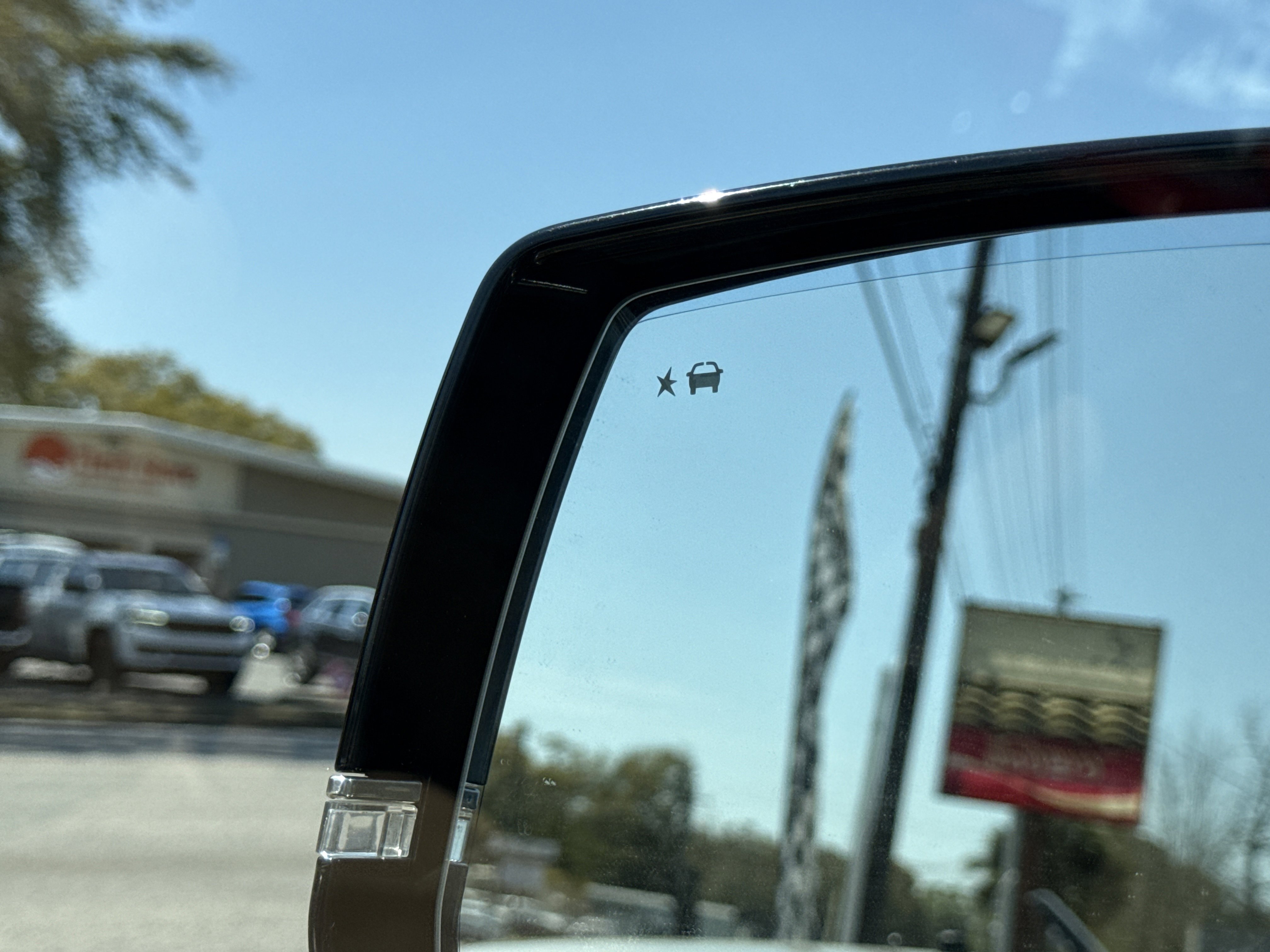 Used 2018 Cadillac Escalade ESV Platinum image 33