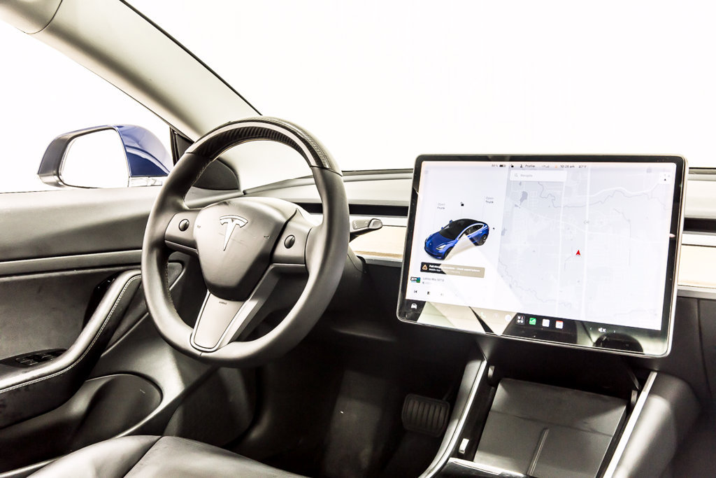 Used 2020 Tesla Model 3 Standard Range Plus RWD image 18