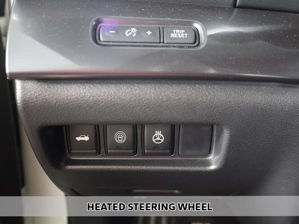 Used 2023 Nissan Maxima SR w/ Sport Mat Group FWD image 10