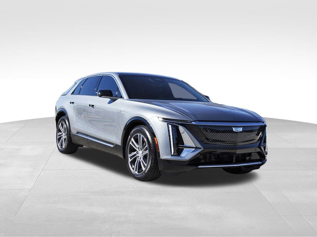 New 2025 Cadillac Lyriq Luxury