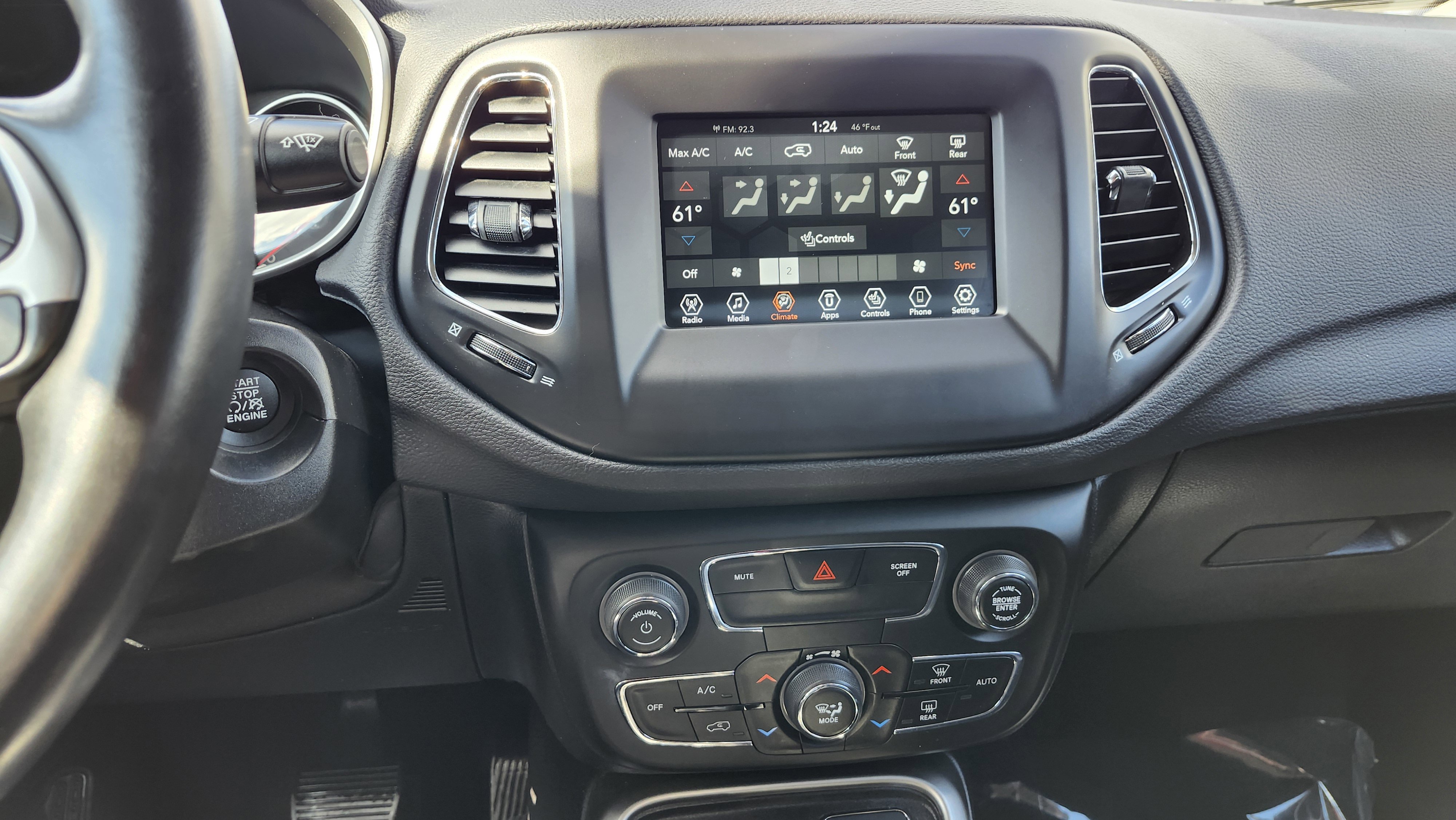 Used 2021 Jeep Compass Latitude w/ Convenience Group image 29