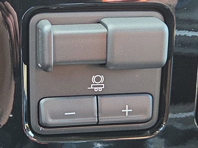 New 2025 GMC Sierra 2500 SLT w/ SLT Premium Package image 38