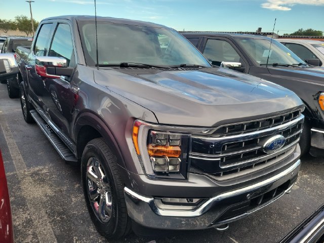 Used 2021 Ford F150 Lariat AWD/4WD image 2