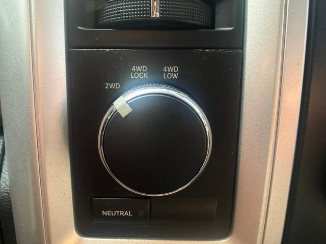 Used 2011 RAM 2500 SLT w/ Protection Group AWD/4WD image 30