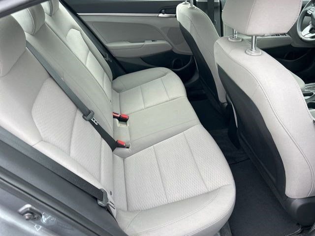 Used 2019 Hyundai Elantra SE image 34
