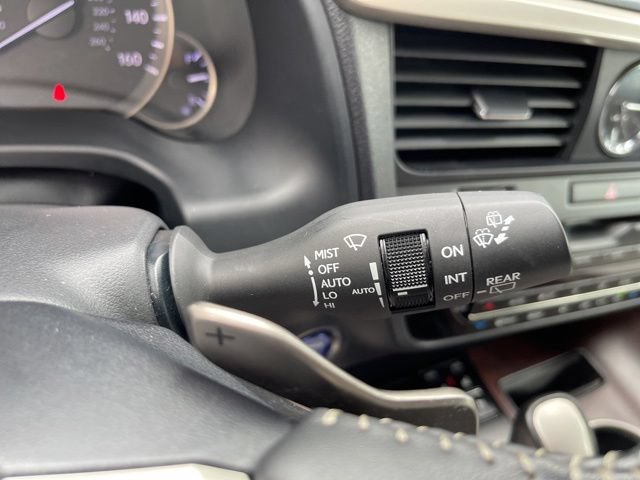 Used 2020 Lexus RX 450h AWD w/ Premium Package image 19